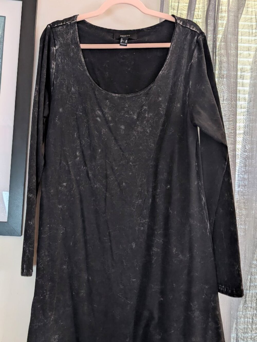 Forever 21+ Black Grey Wash Dress Built-in Bra Size 2X Long Sleeve Stretchy